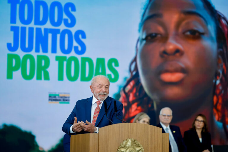 governo-lula-endurece-regras-para-redes-sociais-contra-ias-pornos-e-violencia-digital
