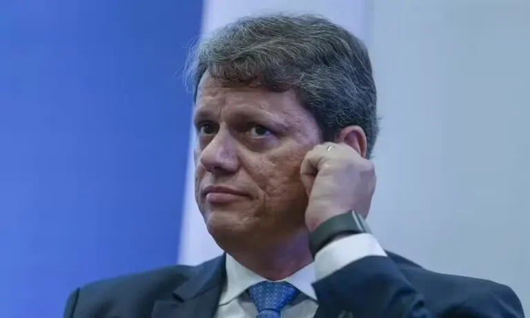 governo-tarcisio-e-questionado-por-abrir-mao-de-r$-73-bi-em-impostos-de-empresas