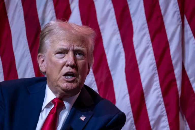 juiza-diz-que-trump-manipulou-processo-contra-receita-para-obter-beneficios