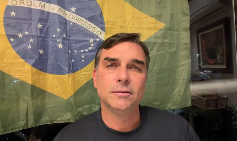 quando-flavio-bolsonaro-sera-denunciado-ao-tribunal-de-etica-da-oab?-por-paulo-henrique-arantes