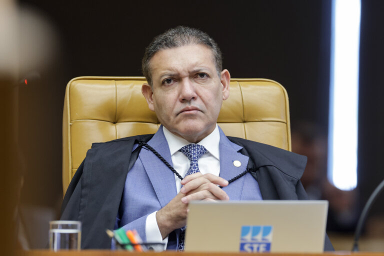 kassio-nunes-marques-relatara-acao-do-pt-sobre-rede-de-ia-contra-lula