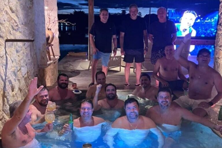 foto-mostra-lira-e-ramagem-em-festa-de-advogado-alvo-da-pf-e-amigo-de-flavio-bolsonaro