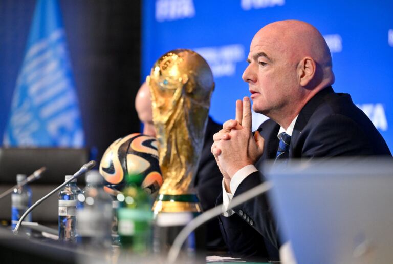 fifa-acusa-criticos-de-campanha-para-minar-infantino-apos-crise-sobre-investidores